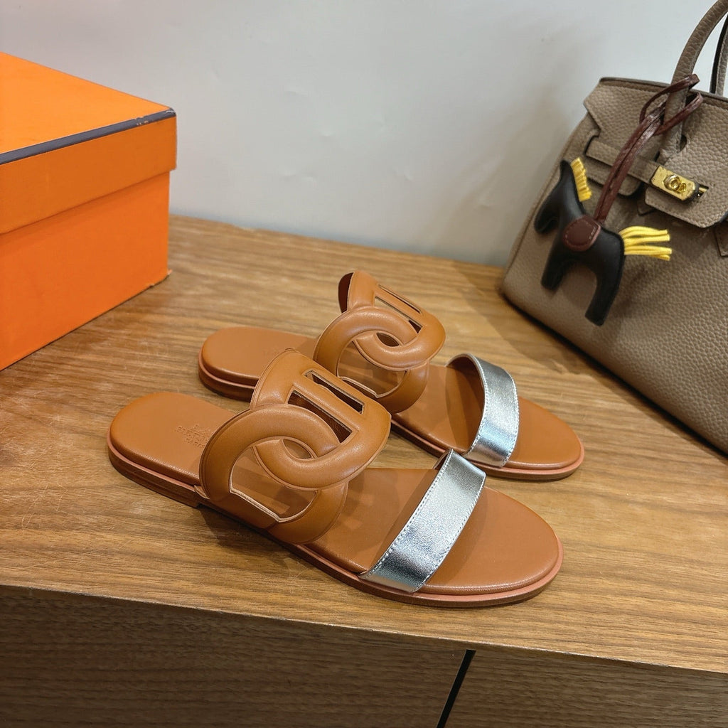 HM  Sandal Brown Silver in Calfskin 743976