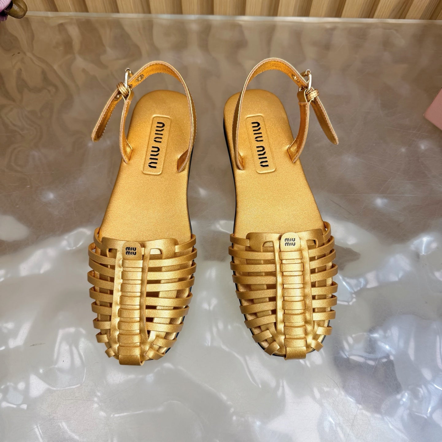 Miu Fisherman Sandal Gold in Cowhide 749062