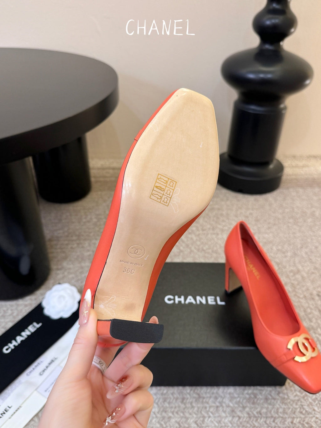 CC 26ss Logo Square-Toe Pumps Light Orange Lambskin 835686