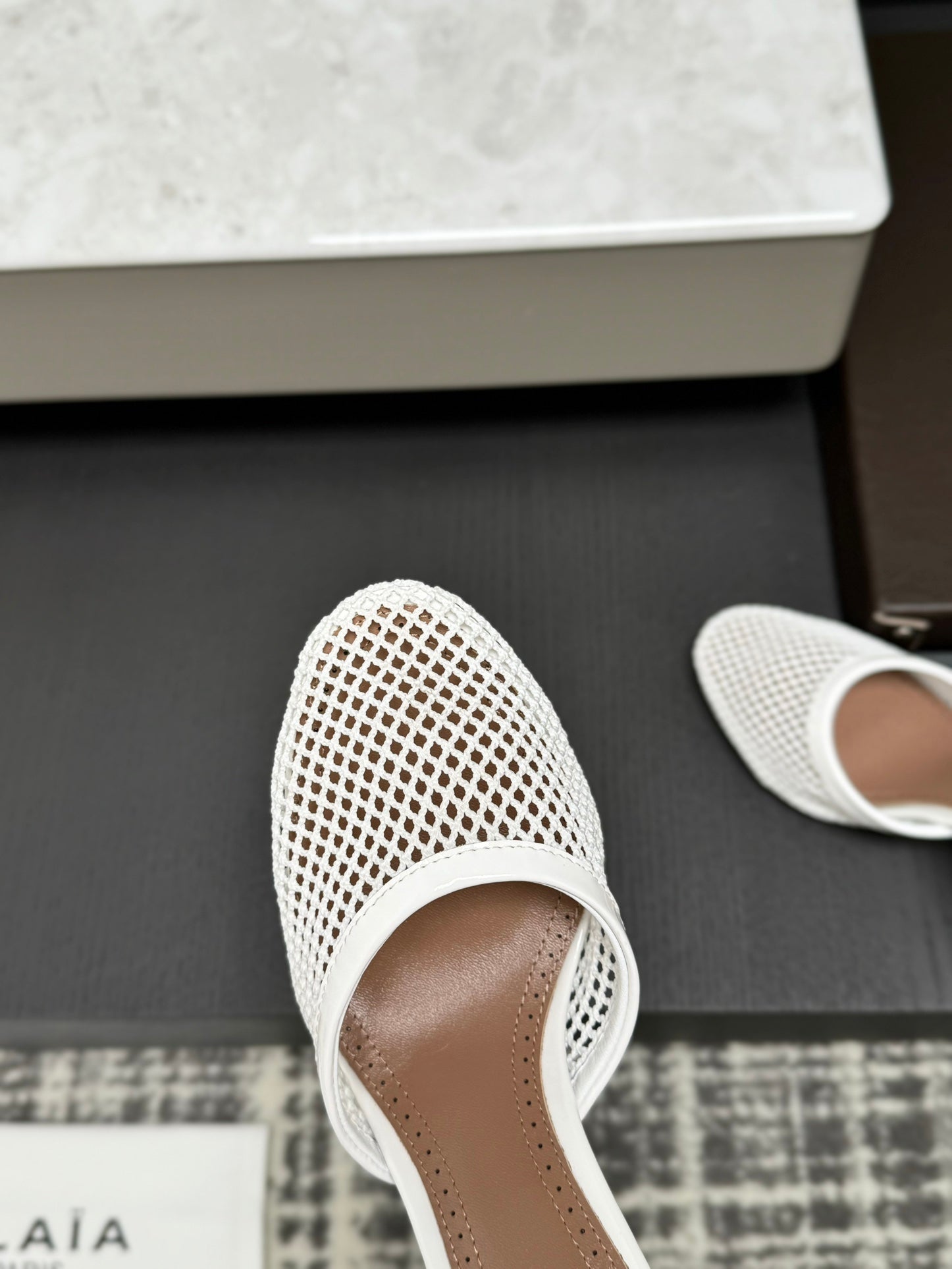 Alai Mesh Pumps 10.5cm White Mesh & Patent Leather