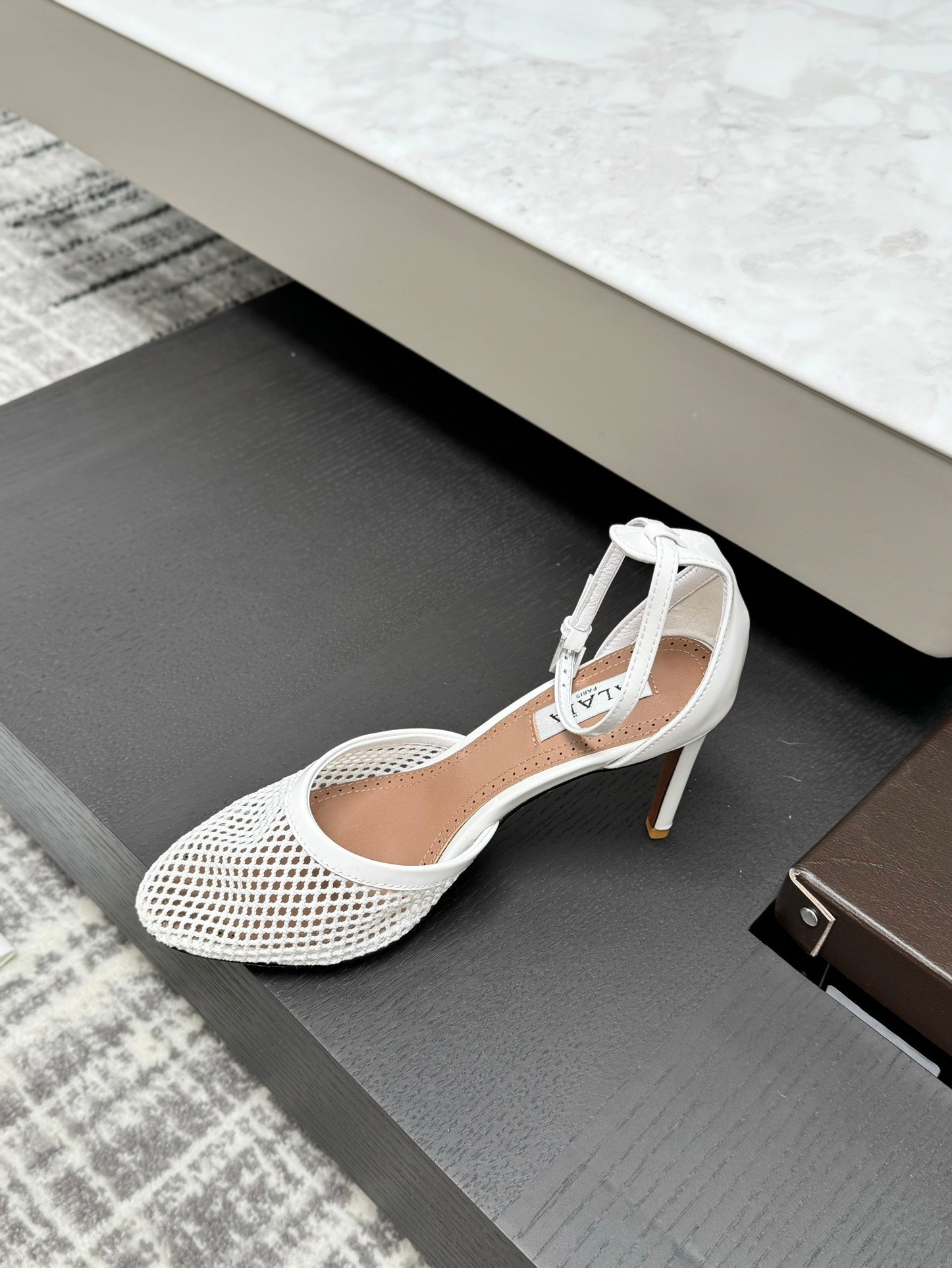 Alai Mesh Pumps 10.5cm White Mesh & Patent Leather