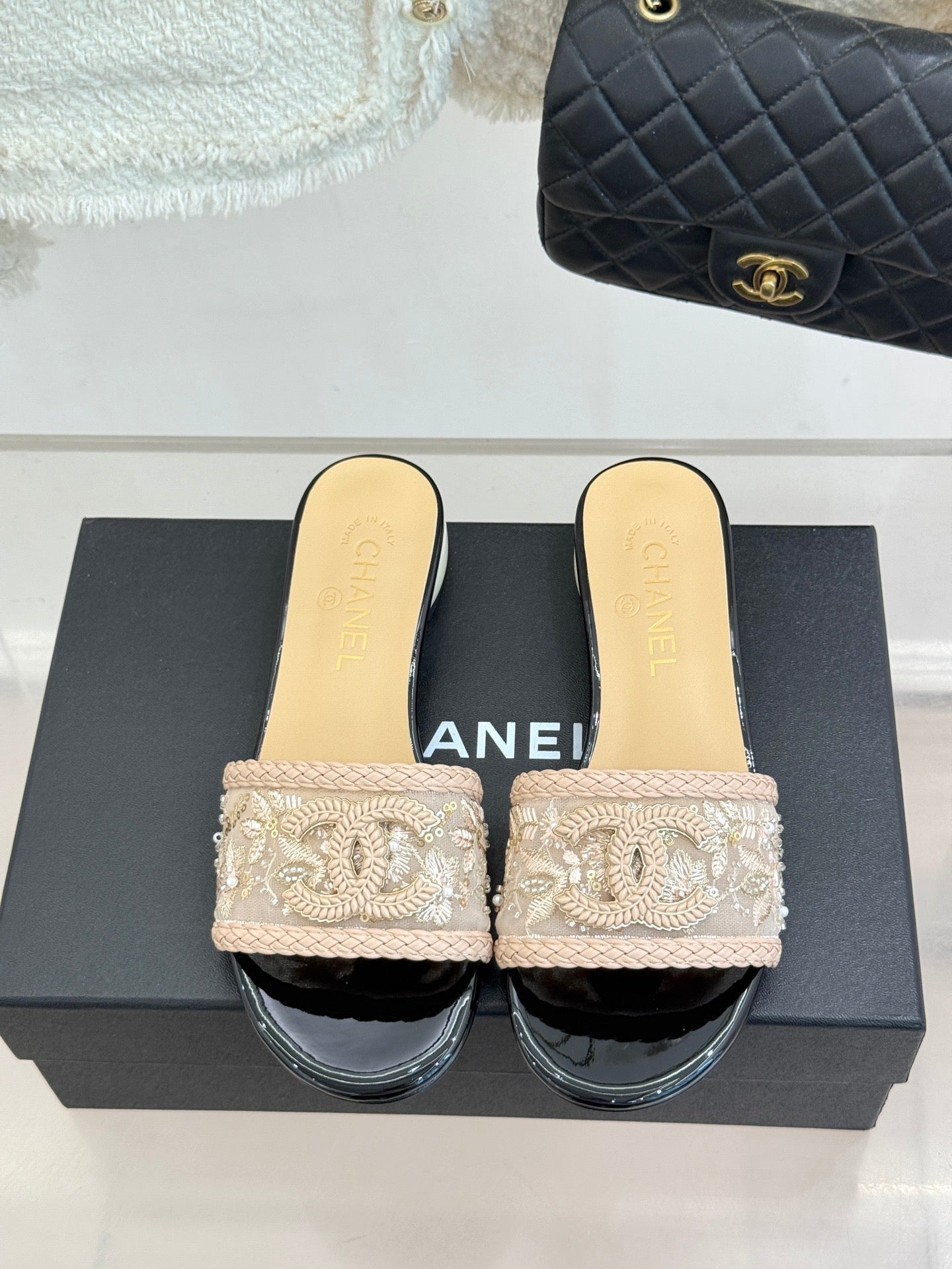 CC Pearl Heel Beaded Embroidered Slides Beige Lambskin 904676