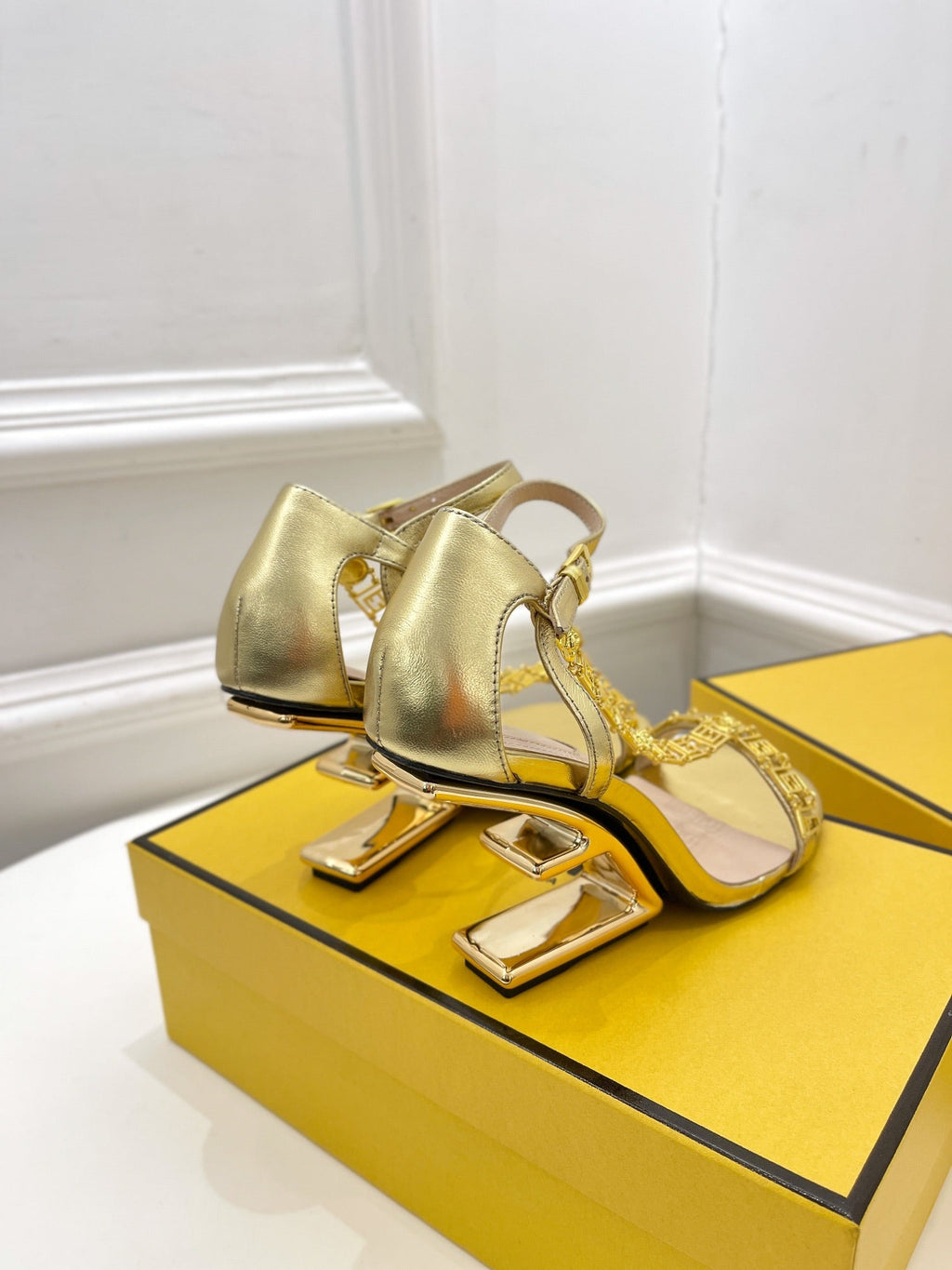 FENDI HIGH-HEELED 85 MM SANDALS IN GOLDEN LAMBSKIN WITH GOLD HARDWARE