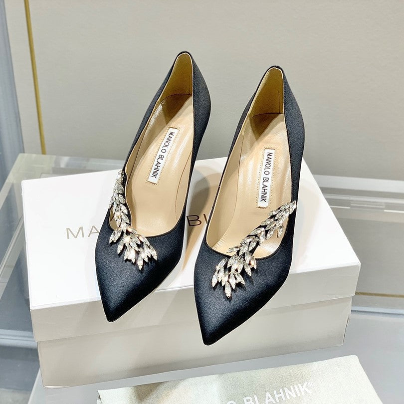 Manolo Women's Nadira Pumps 70 Black Satin