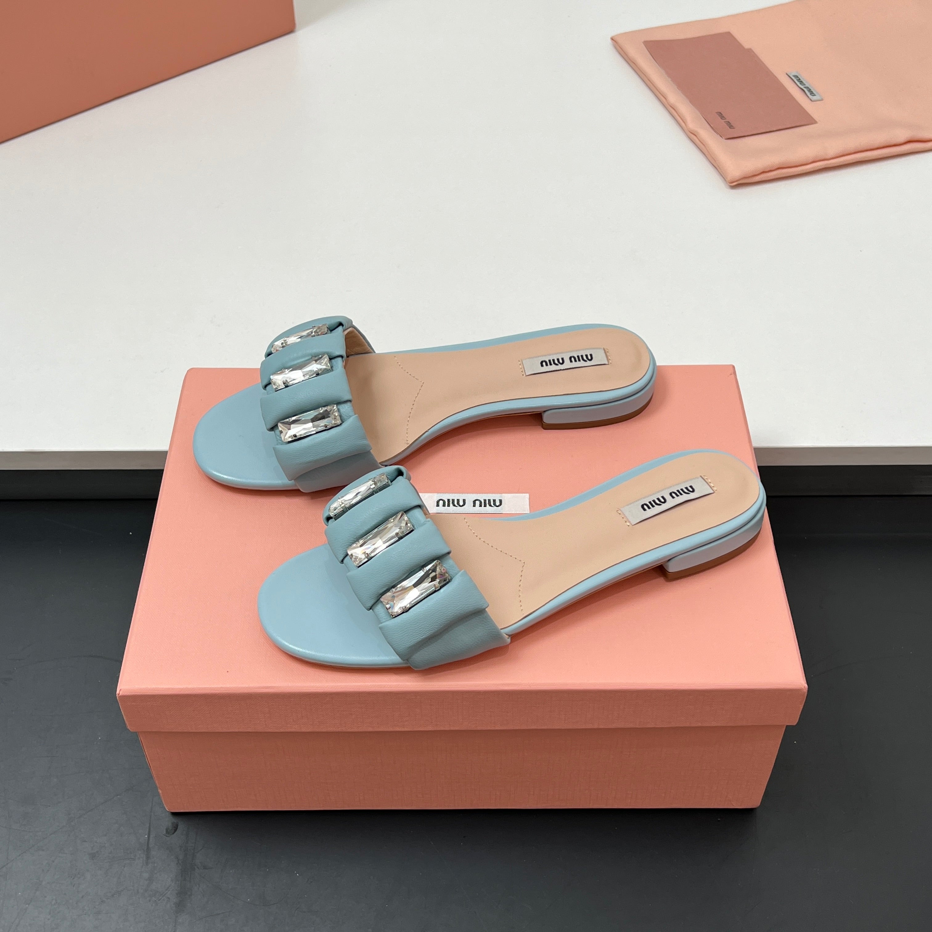 Miu 10mm Slipper with diamonds tiffany blue leather 223452