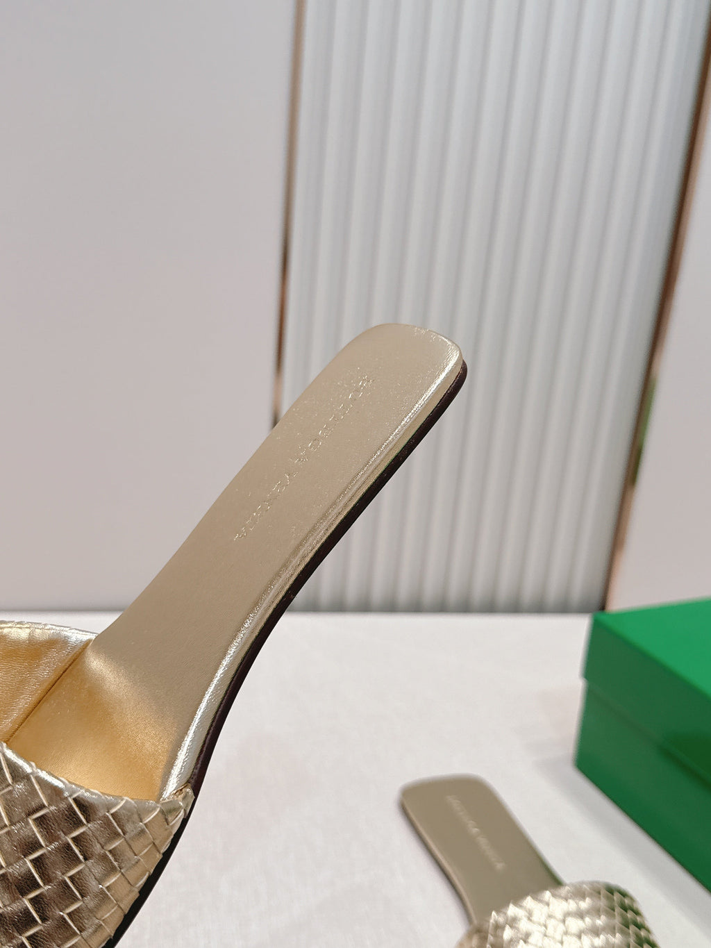 BV Parco Slide Gold Intrecciato Woven Leather 7980445