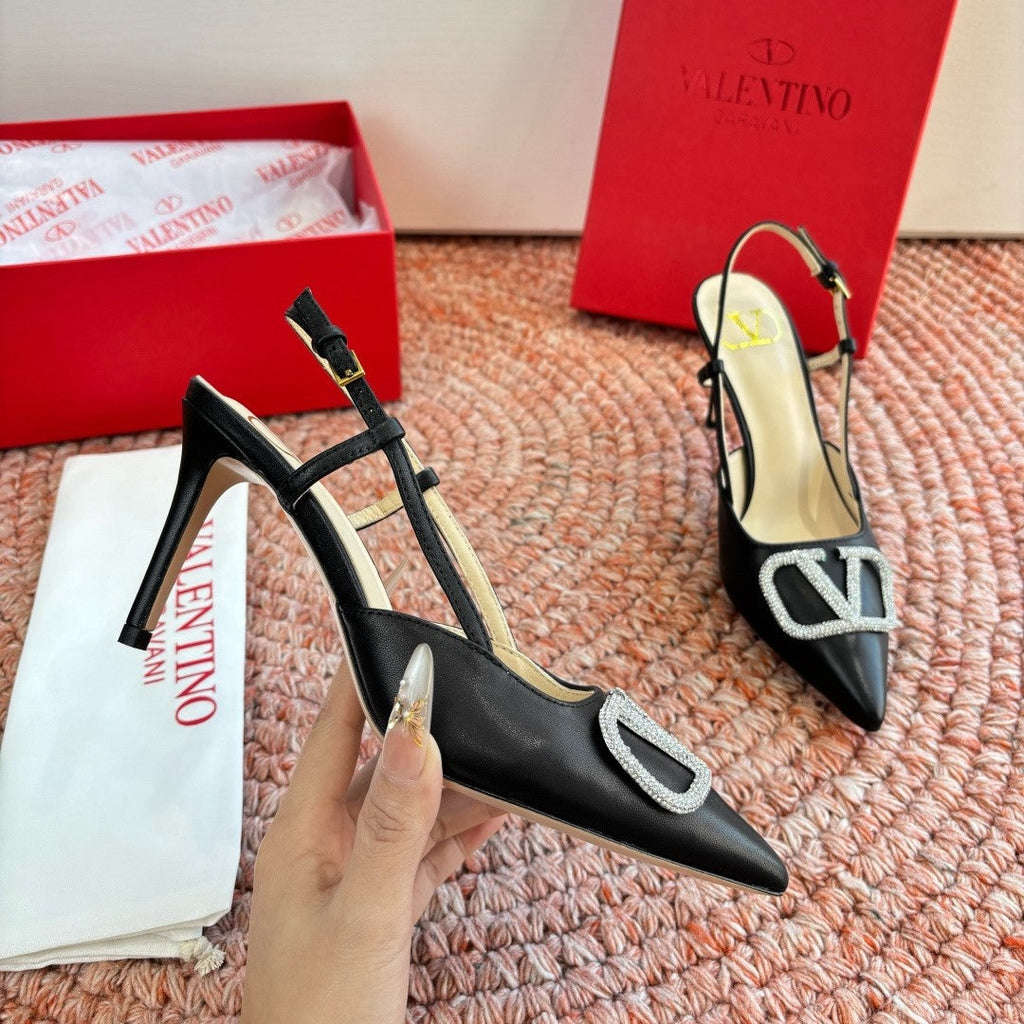 VLogo Signature Slingback 80mm Black Sheepskin 702214