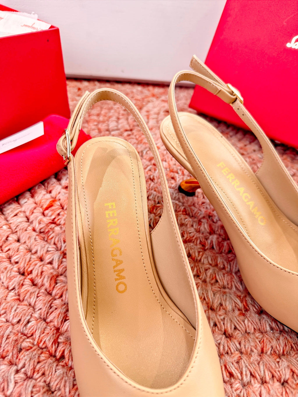 Ferragamo Salvatore Slingback Beige Sheepskin 760456