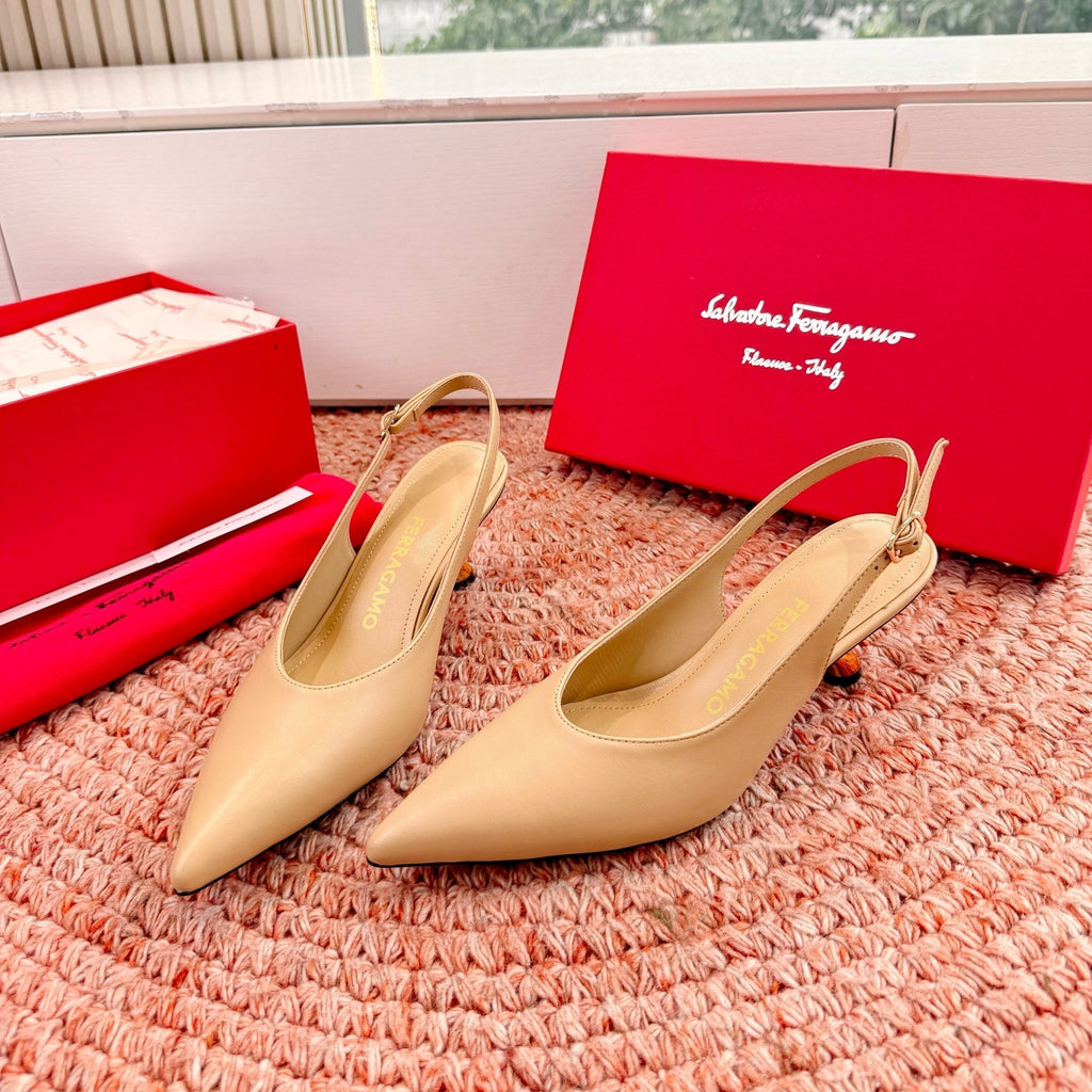 Ferragamo Salvatore Slingback Beige Sheepskin 760456