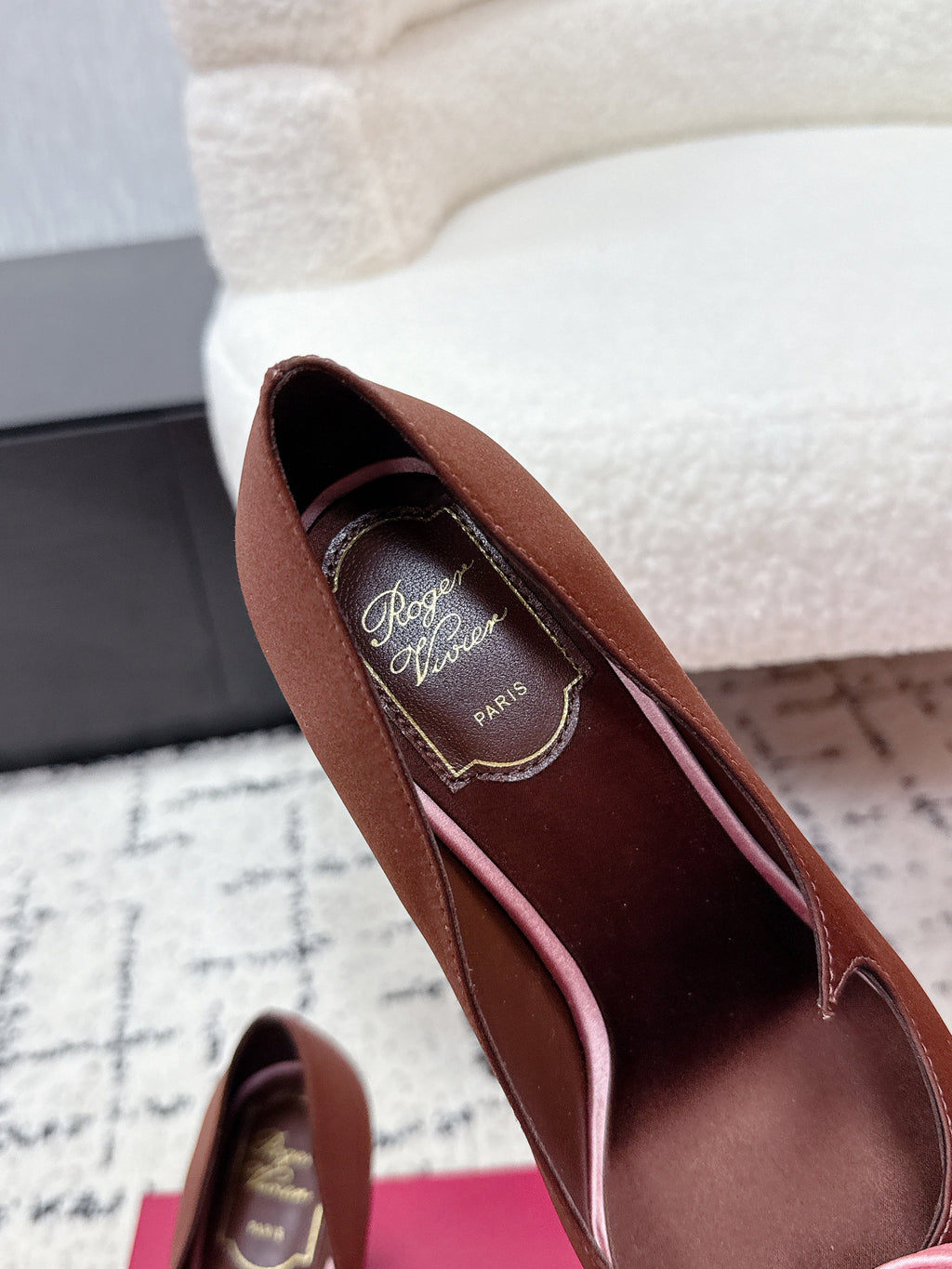 RV Rose Vivier Flower Pumps 10cm Pink Brown Satin 617292