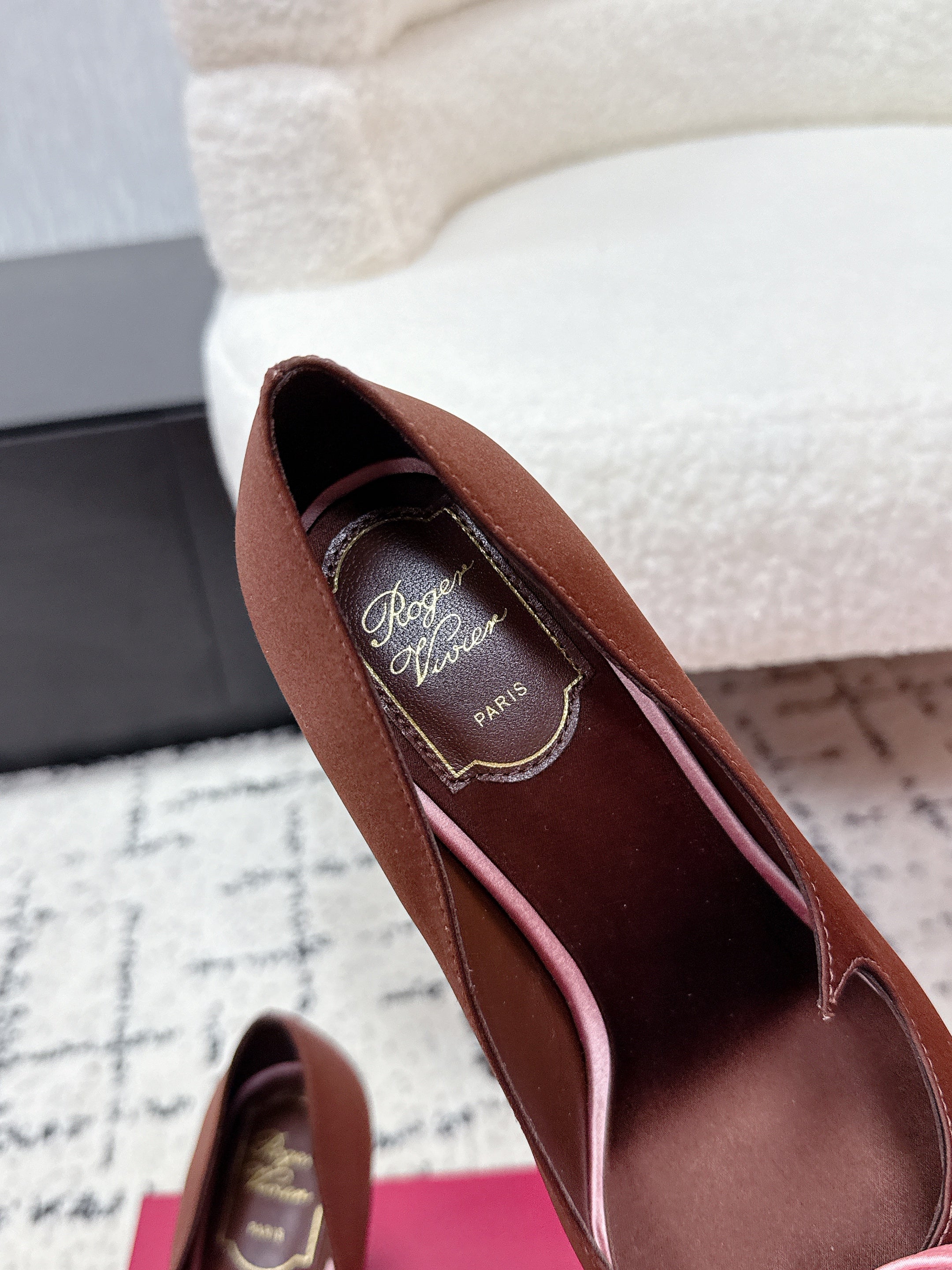 RV Rose Vivier Flower Pumps 10cm Pink Brown Satin 617292