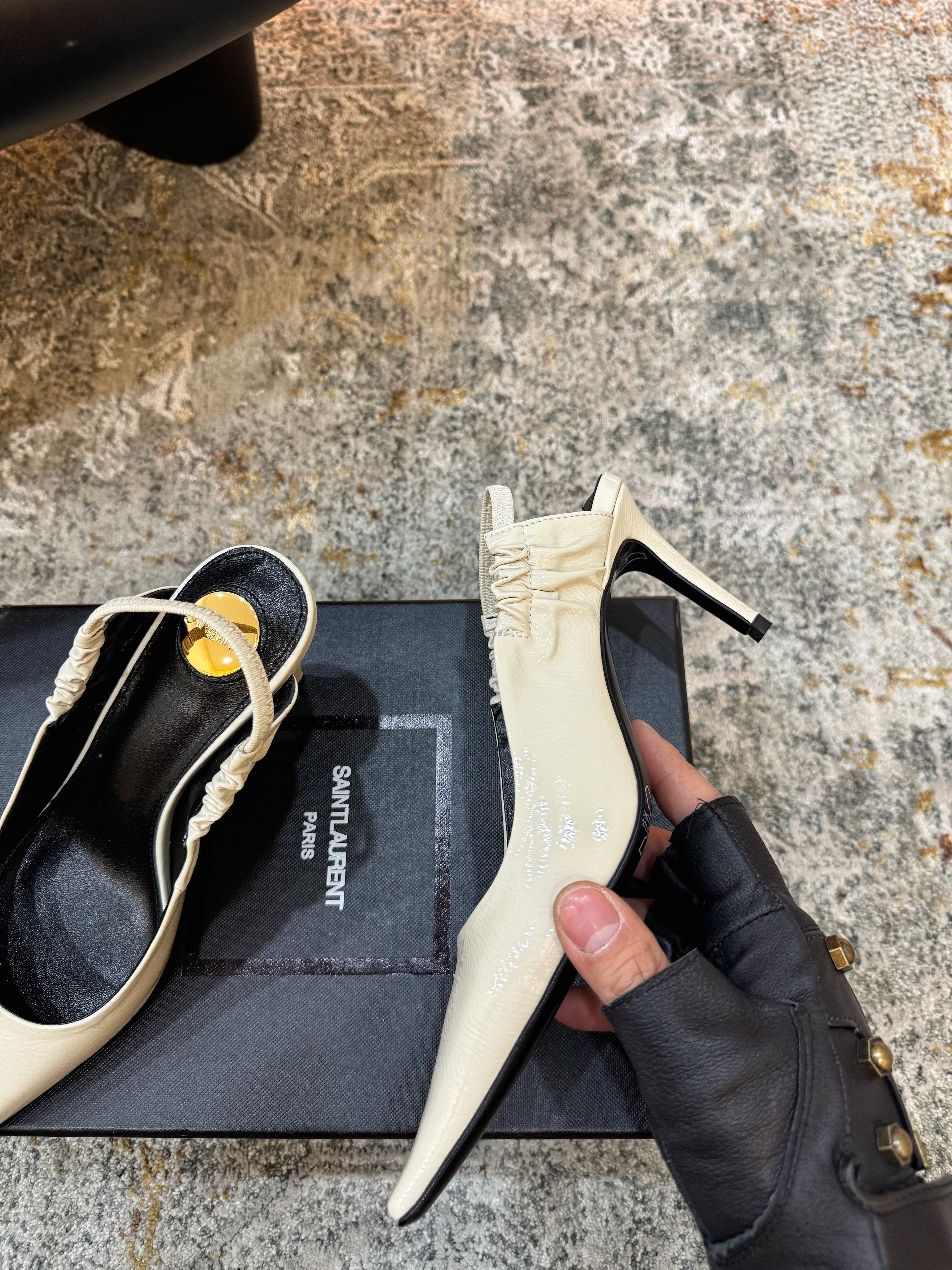 YSL Anne-Marie Slingback 8cm Cream Glossy Sheepskin 637225