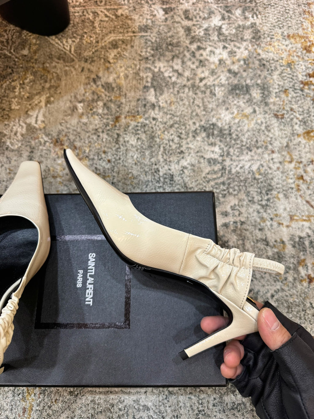 YSL Anne-Marie Slingback 8cm Cream Glossy Sheepskin 637225
