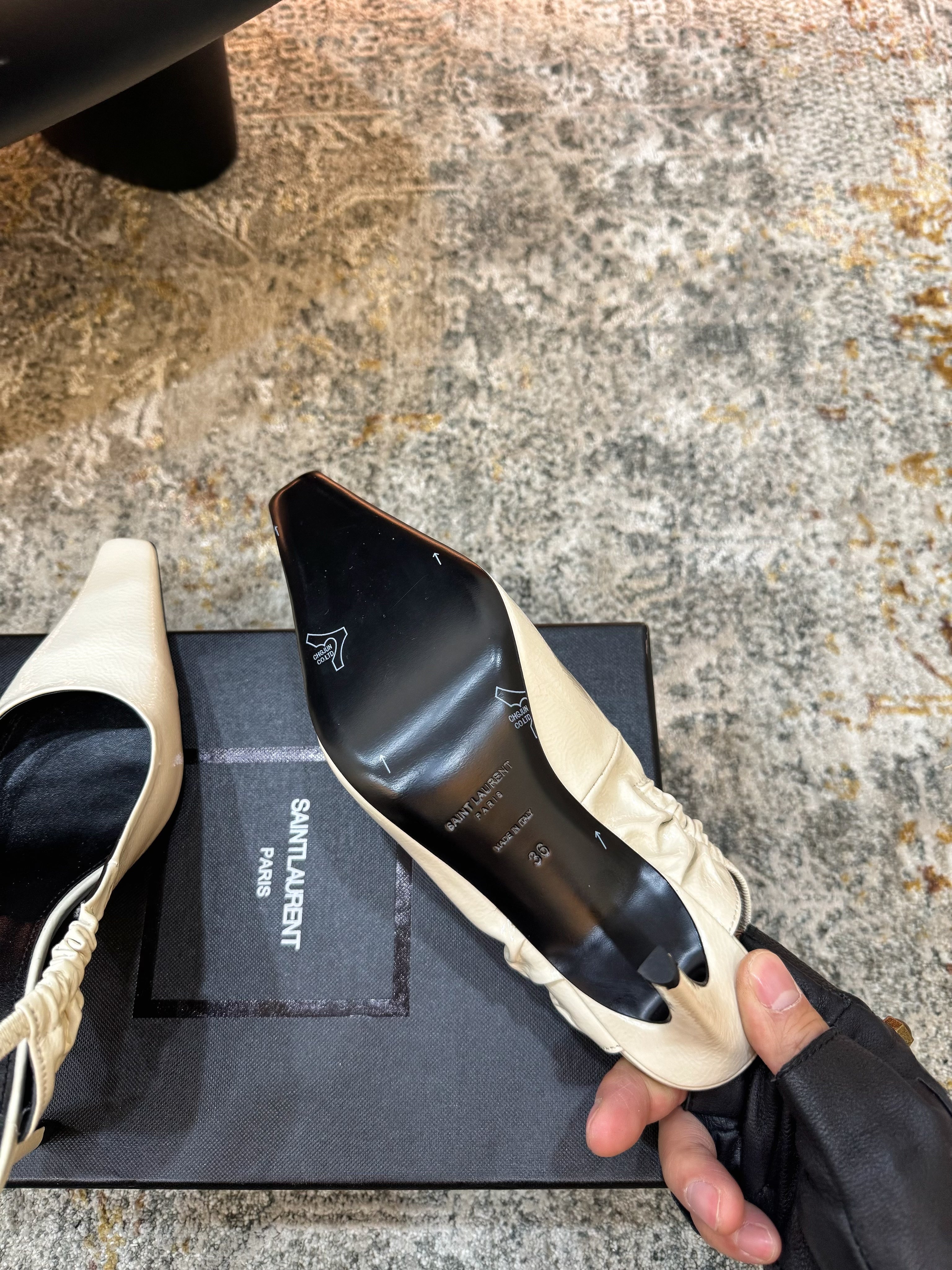 YSL Anne-Marie Slingback 8cm Cream Glossy Sheepskin 637225