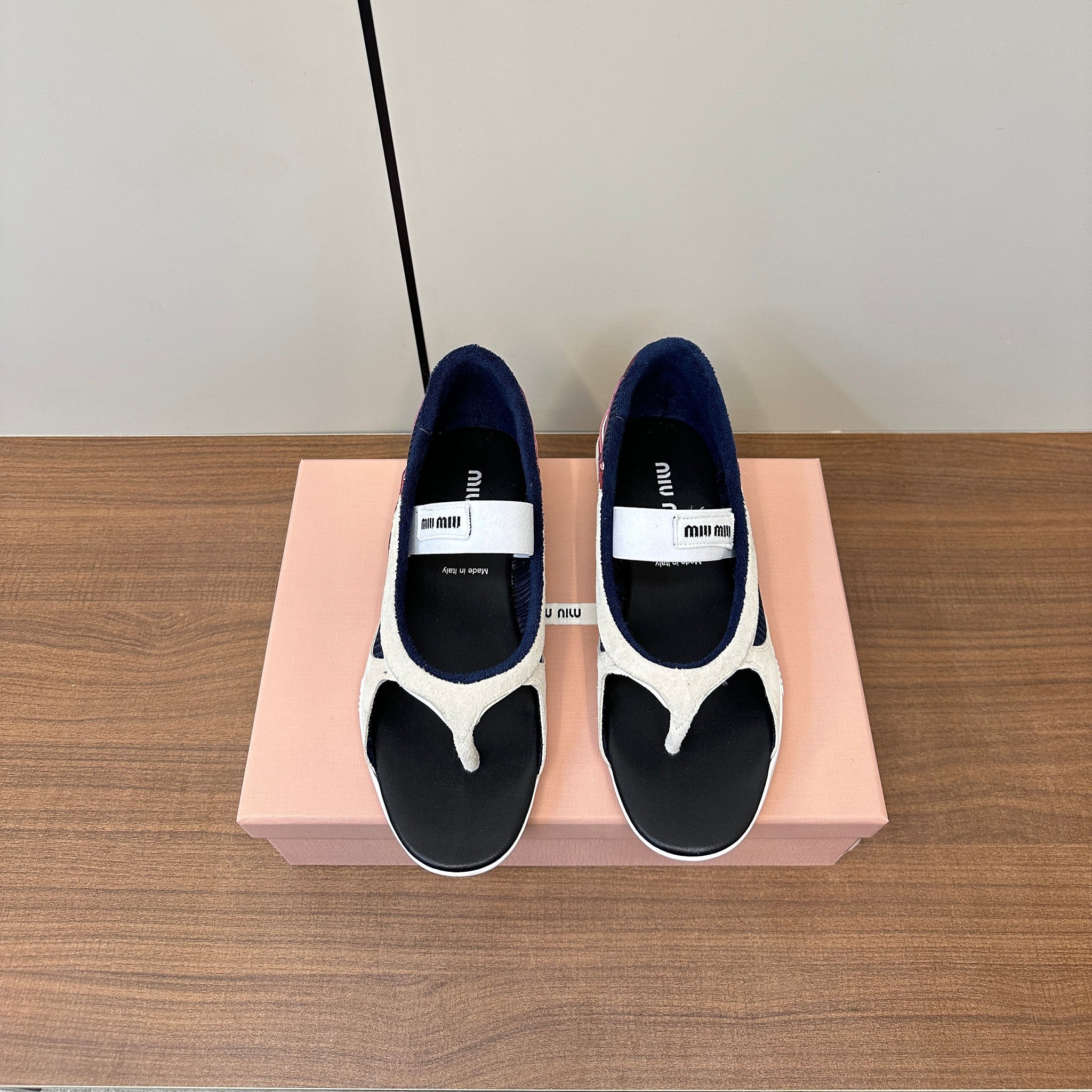 Miu Thong Sandals In White Suede Mix Navy Tech Fabric