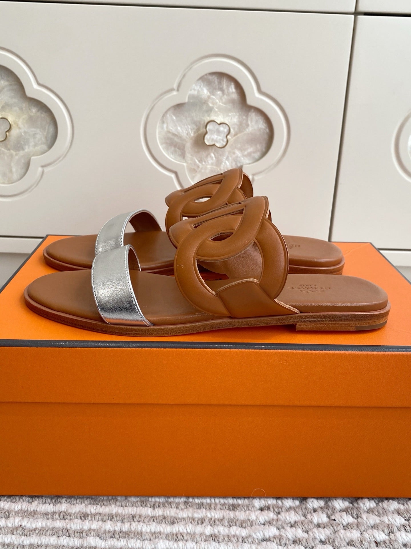 HM Lagune Sandal Tan Sliver Leather 776554