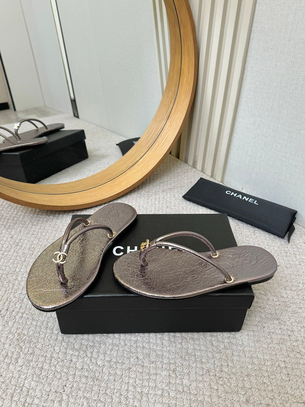 CC 2026 Thong Sandal Gun Metalic Calfskin 826471