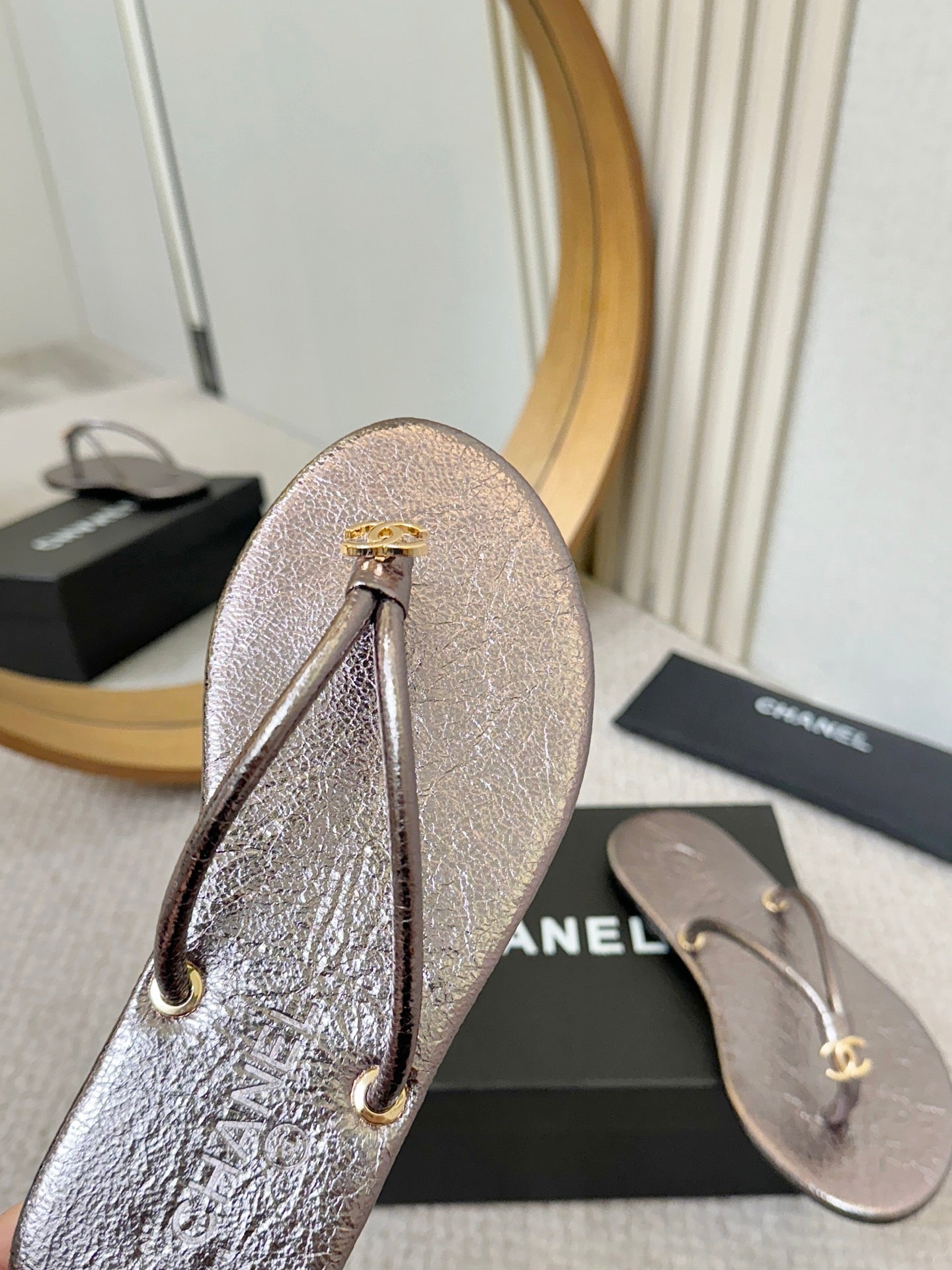 CC 2026 Thong Sandal Gun Metalic Calfskin 826471