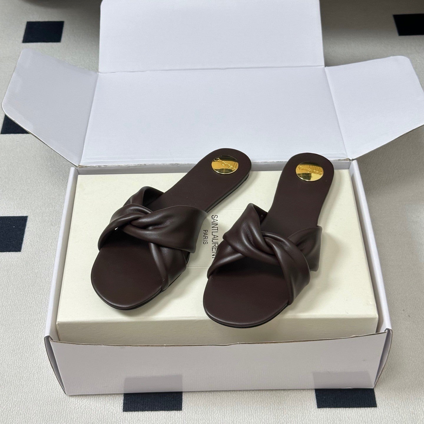 YSL Knotted Slide Brown Smooth Leather 787568