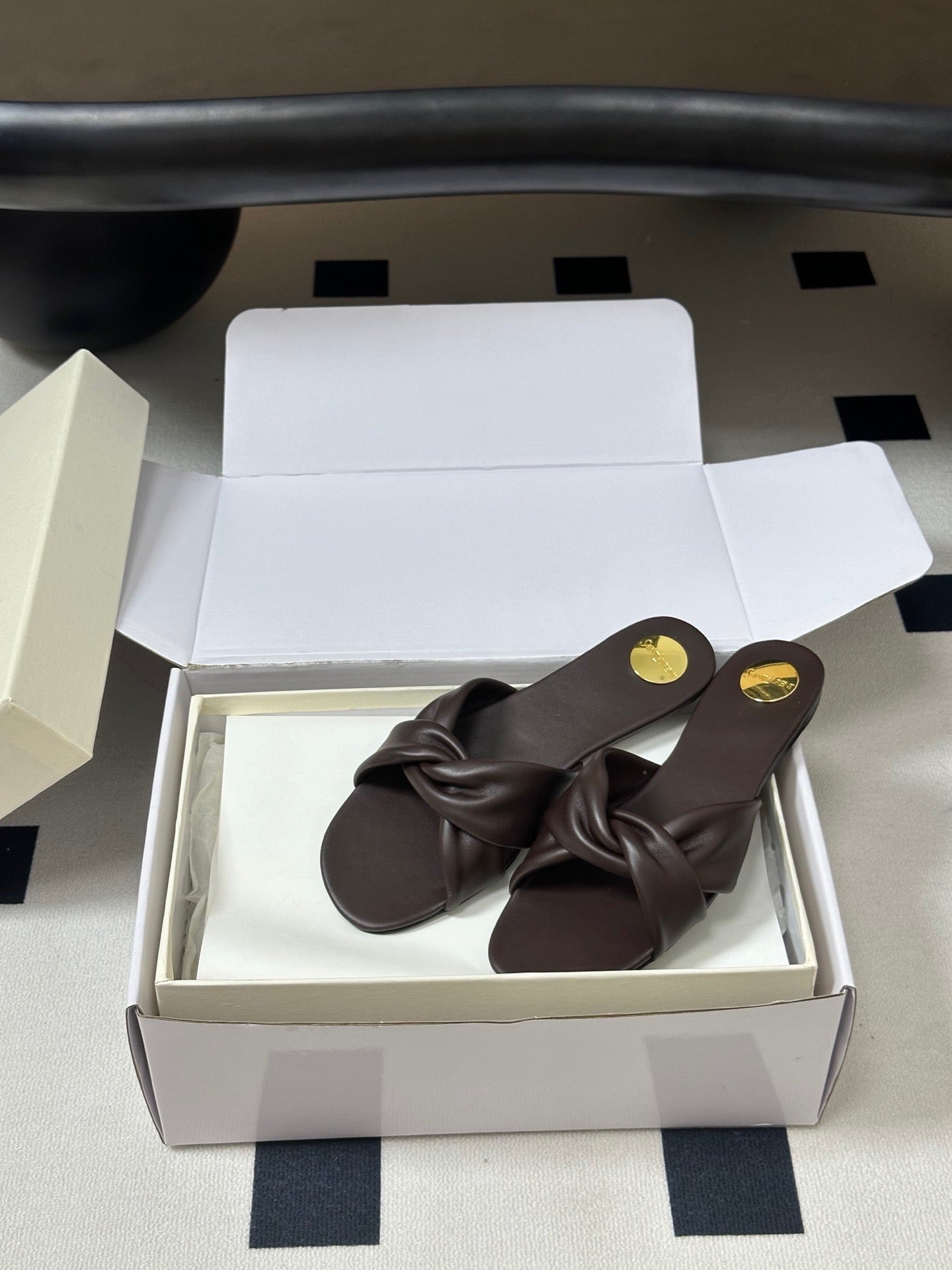 YSL Knotted Slide Brown Smooth Leather 787568