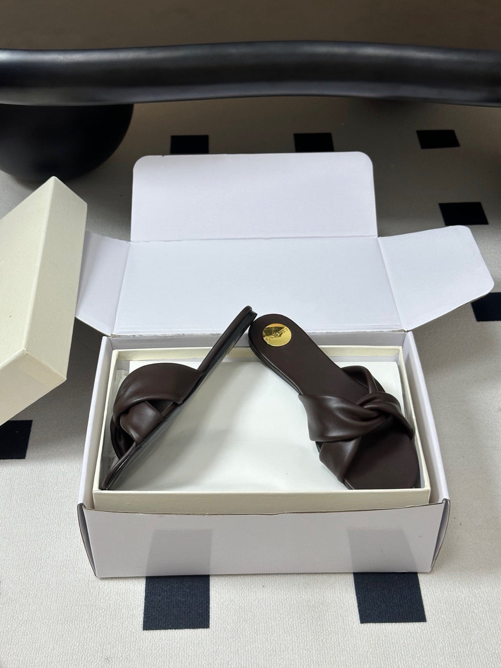 YSL Knotted Slide Brown Smooth Leather 787568