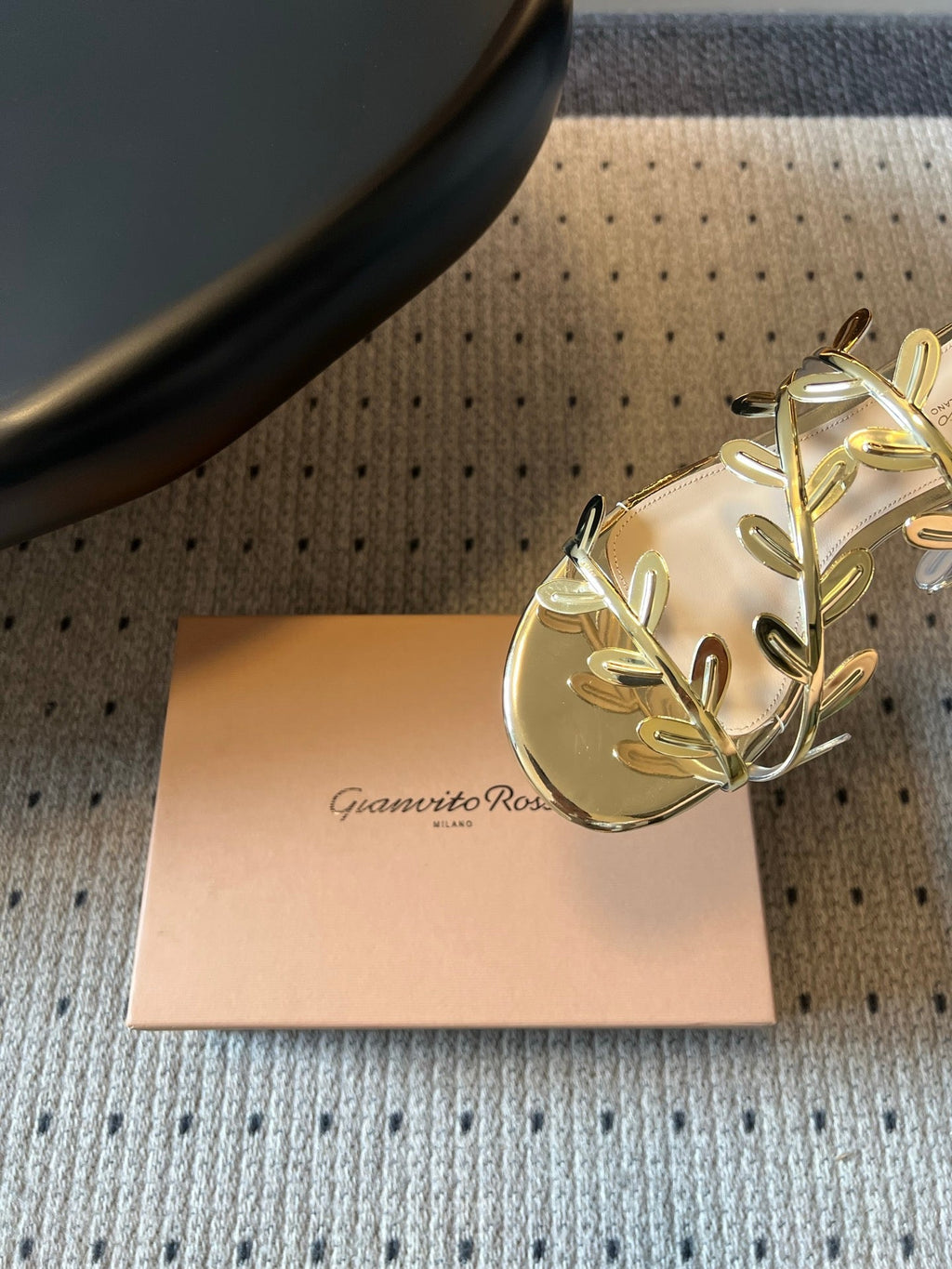 Gianvito Rossi Flavia Flat Sandals Metallic Gold Sheepskin 803765