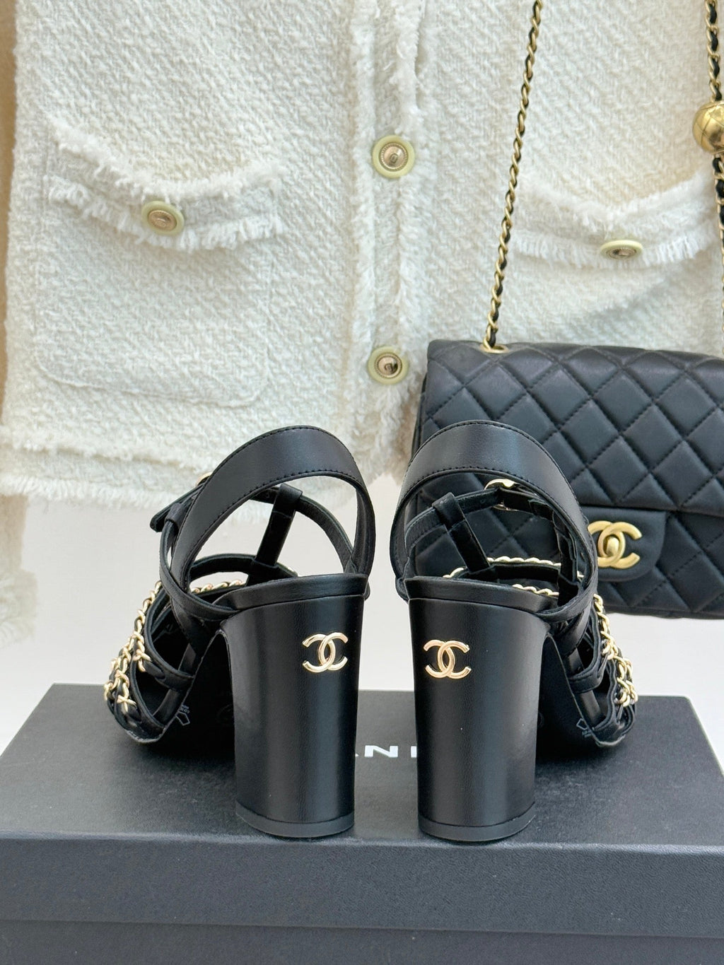 Cruise 25/26 Slingbacks 90mm Black Lambskin & Patent Calfskin