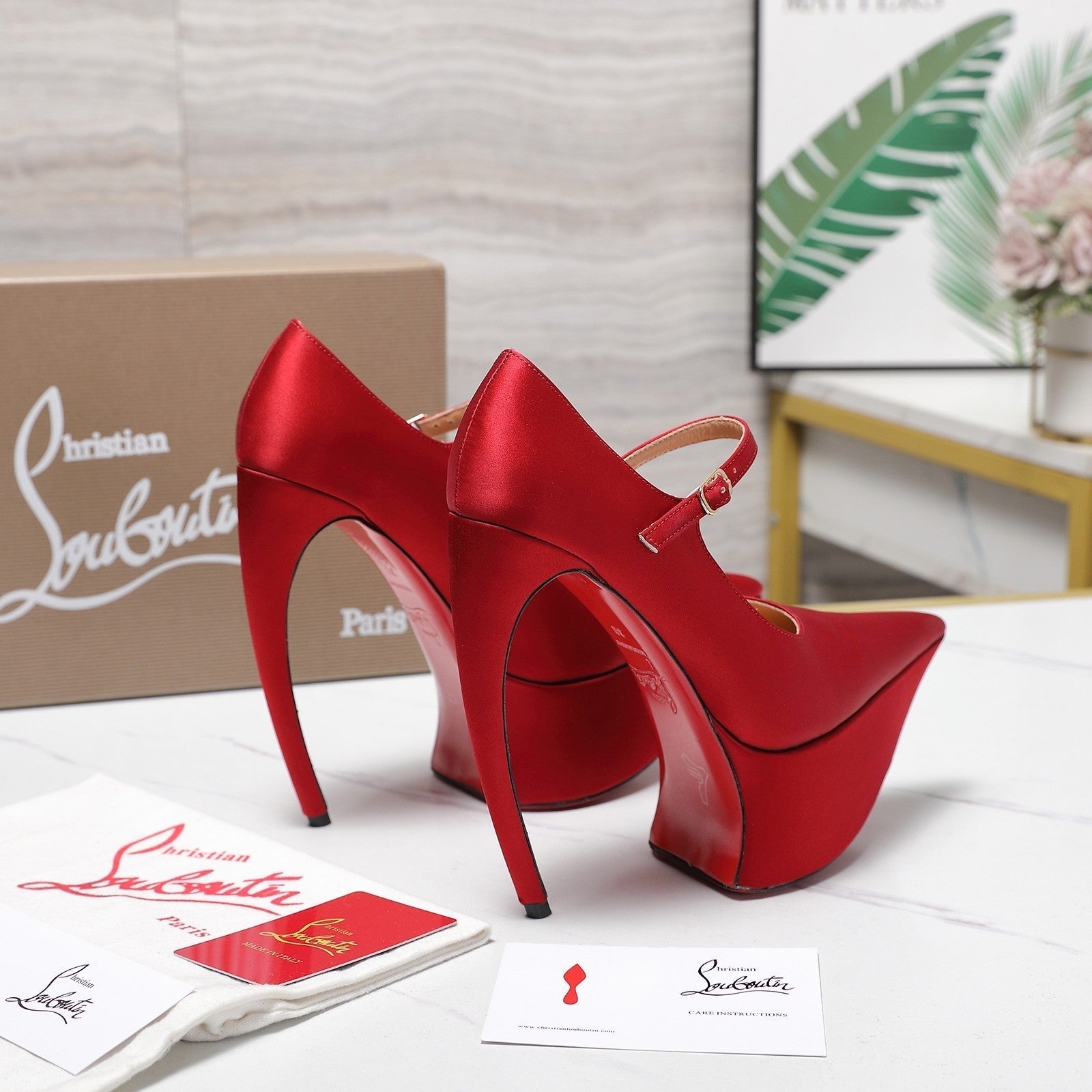 CL Matières Fécales Platform Pumps 15cm Red Satin 637890