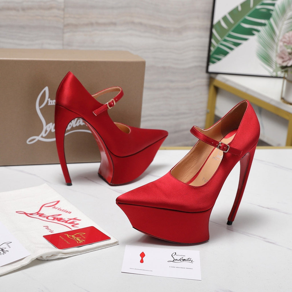 CL Matières Fécales Platform Pumps 15cm Red Satin 637890