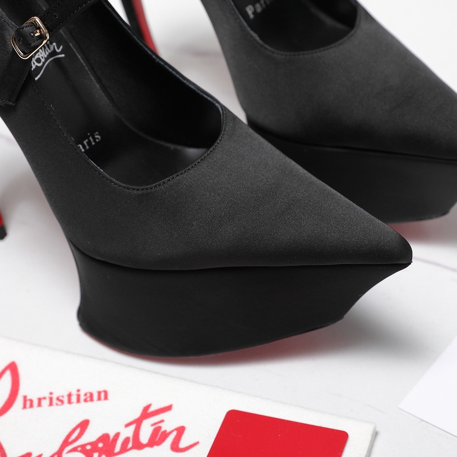 CL Matières Fécales Platform Pumps 15cm Black Satin 637891