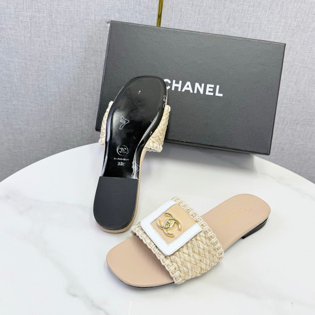 CC 26s Woven Strap Slides Beige Lambskin