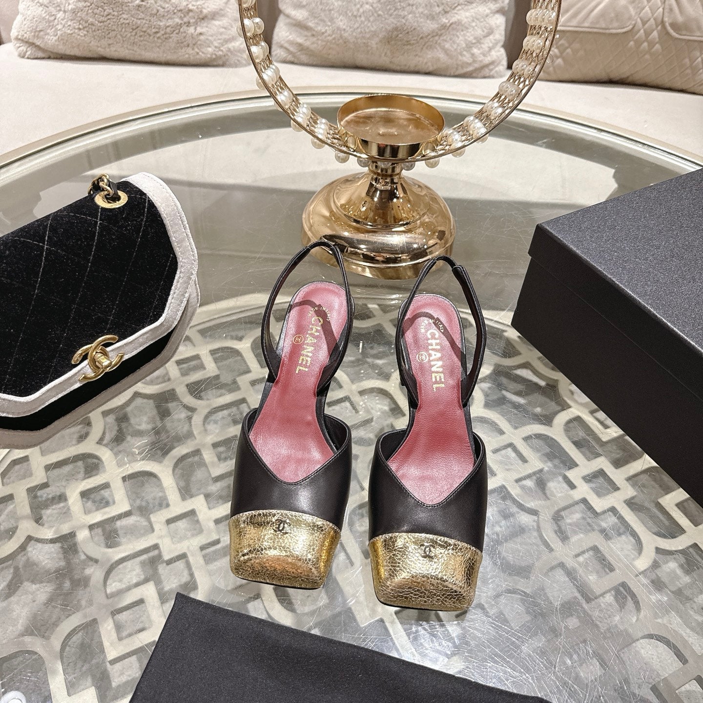 CC 26s Square-Toe High-Heeled Slingbacks 6cm Black Gold Leather 736103
