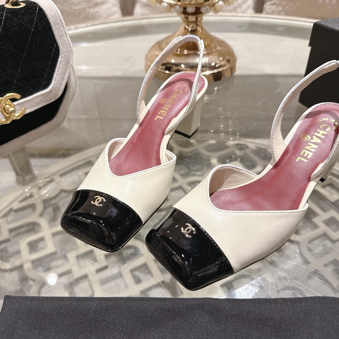 CC 26s Square-Toe High-Heeled Slingbacks 6cm Black White Leather 736104