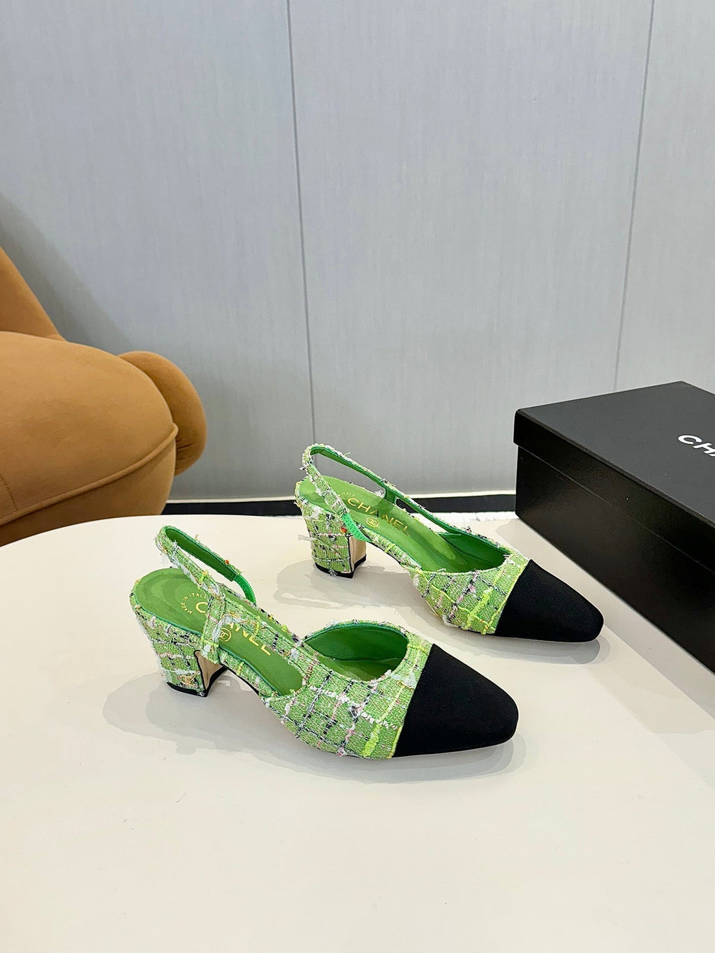 cc 25c slingback 65 green tweed black grosgrain 233615