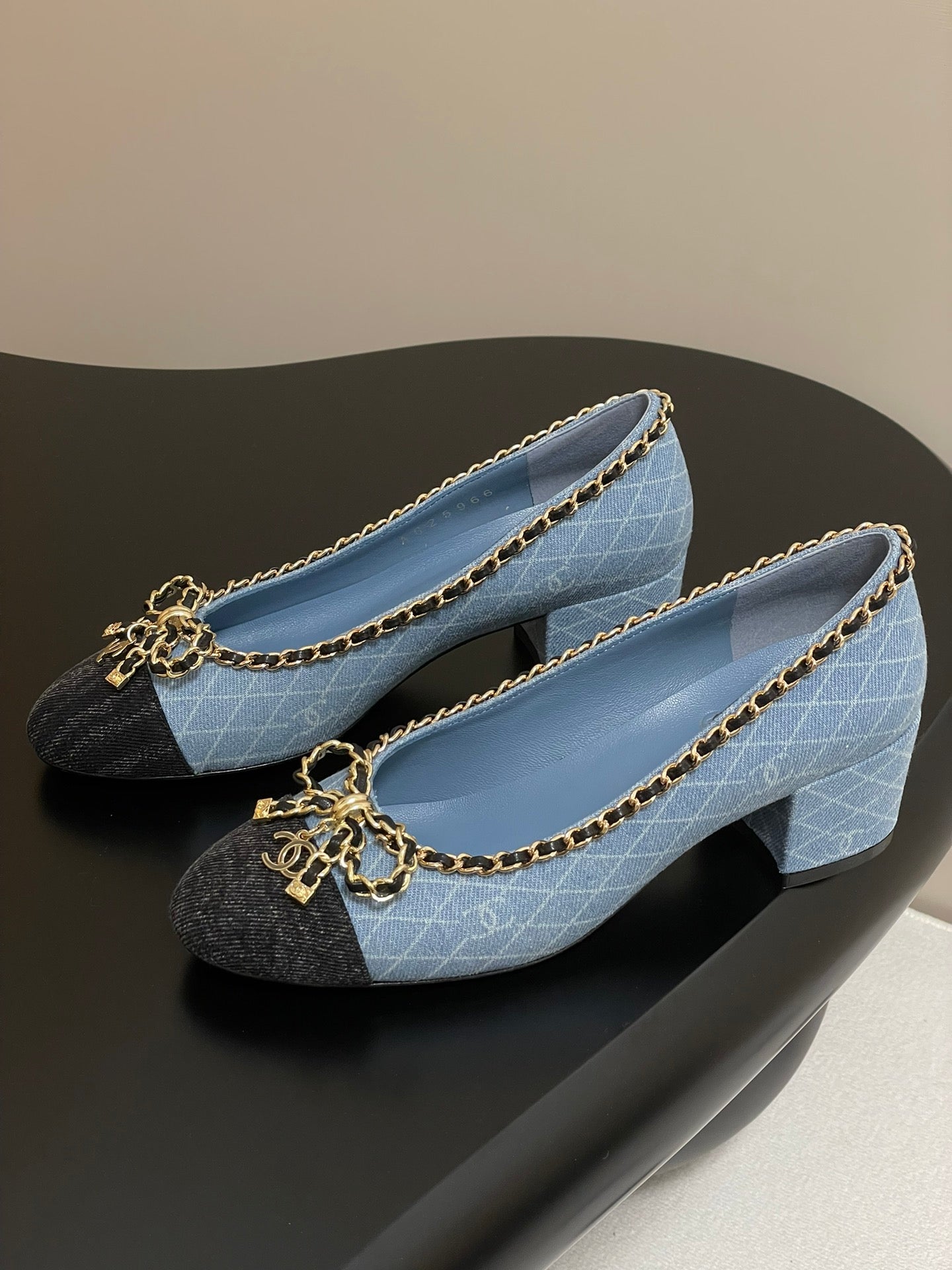 CC 25S 60mm Chain Bow Single Pumps Blue Denim Black Grosgrain 247665