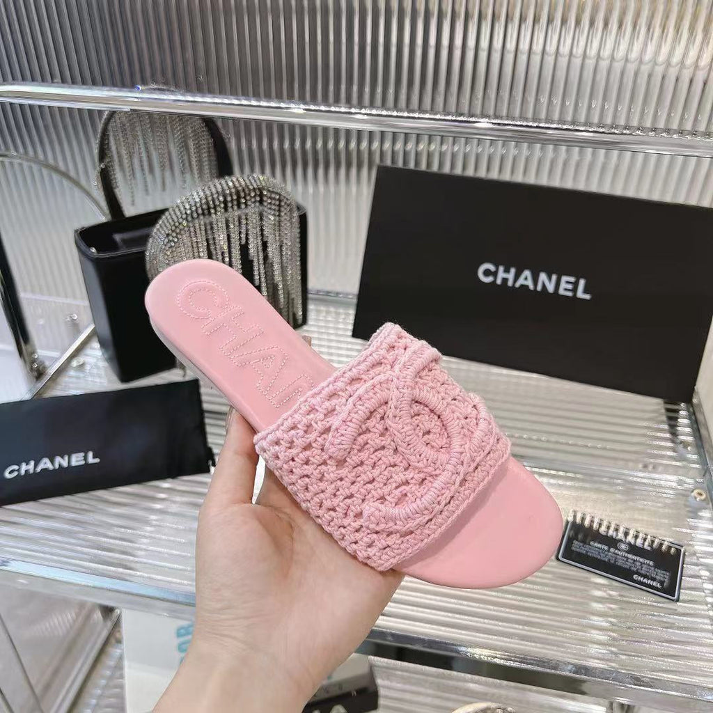 CC 26s Slippers Light Pink Lambskin