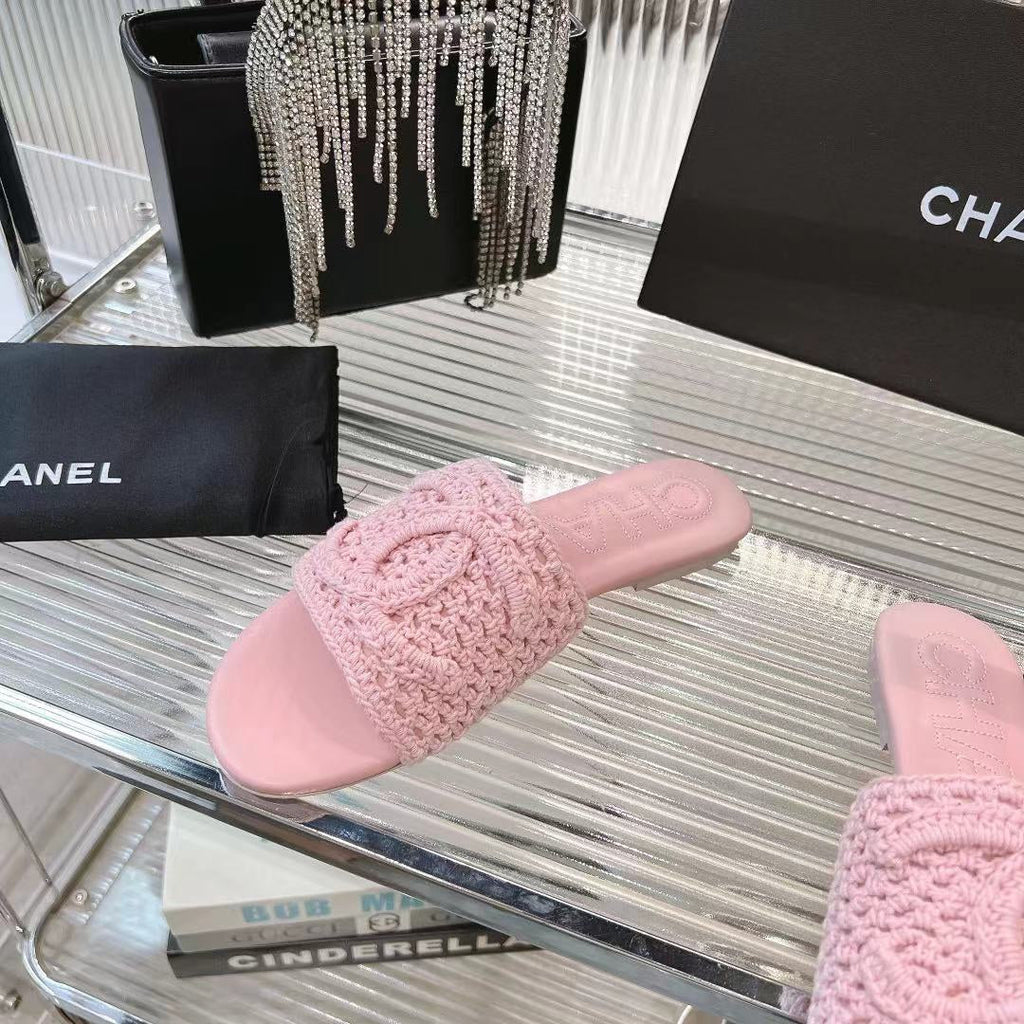CC 26s Slippers Light Pink Lambskin
