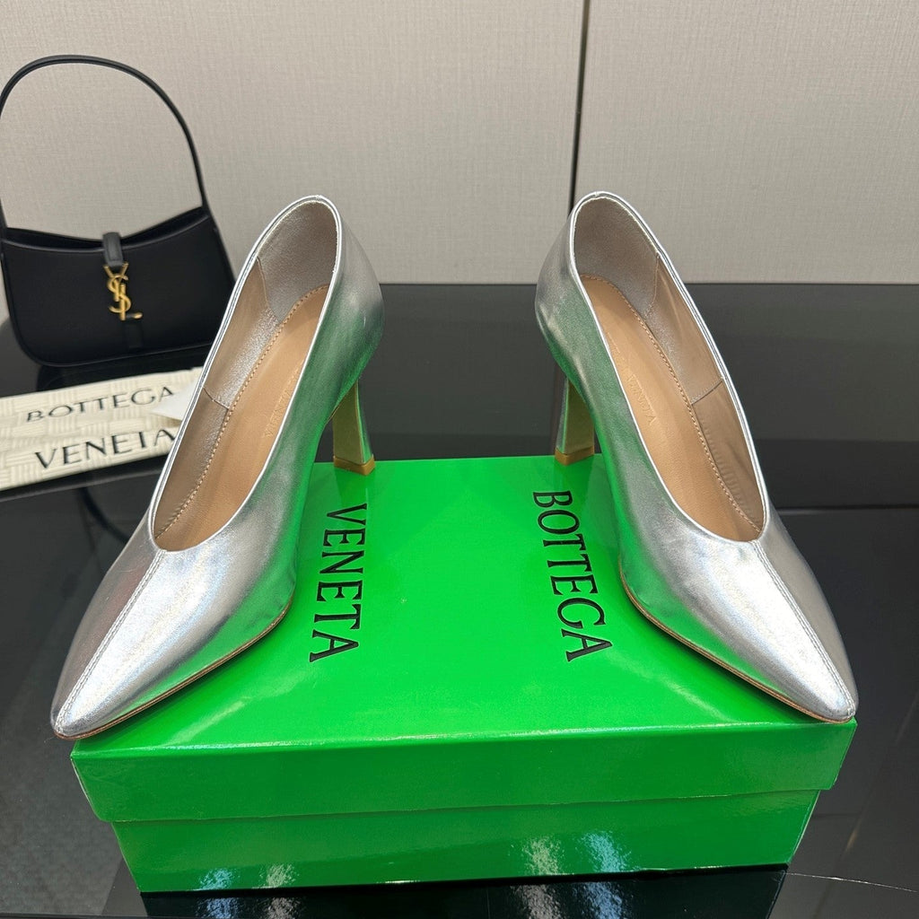 BV Pump 90mm Sliver Calfskin 427646