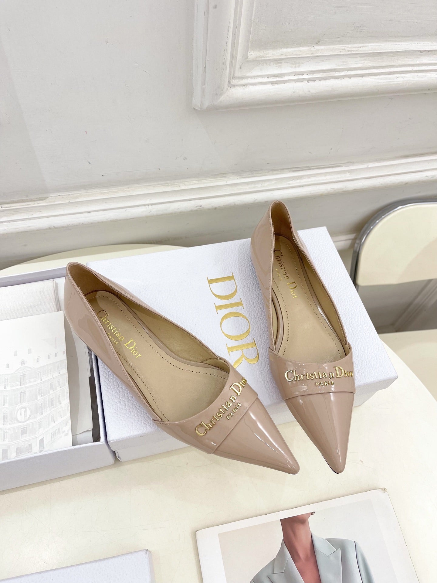 CD 25 Pump Flat Pink Nude Patent Leather 307414