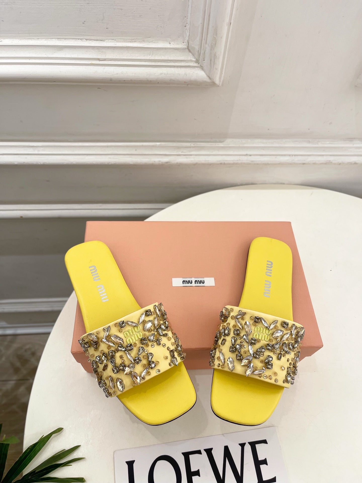 Miu 26s Rhinestone Flat Sandals Yellow Sheepskin Silk 891870