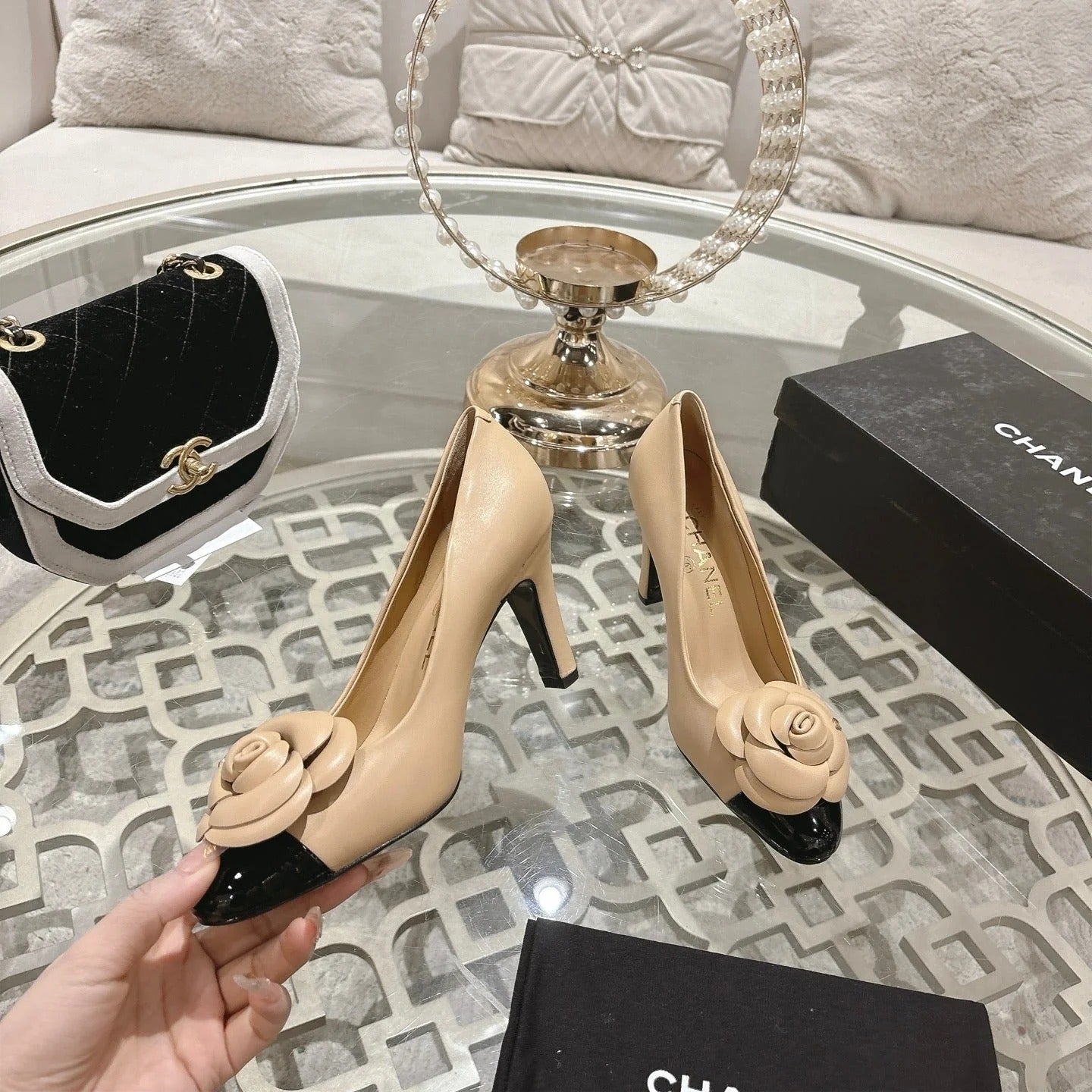CC 26s High Heels Pump 85 Beige Black Sheepskin 627009
