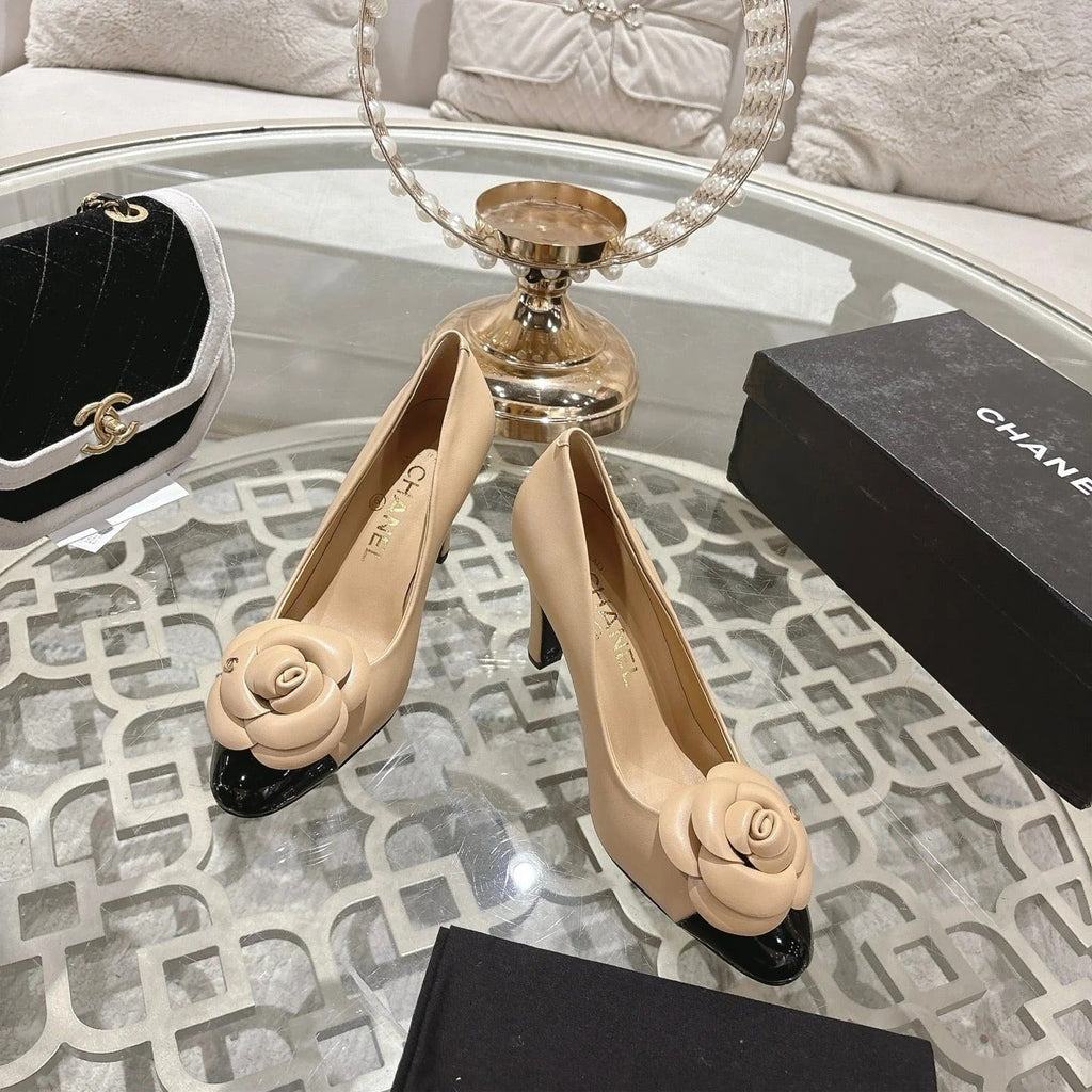 CC 26s High Heels Pump 85 Beige Black Sheepskin 627009